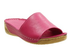 Loretta Vitale flip-flops 285